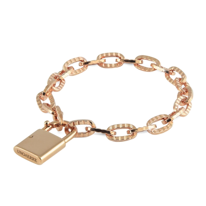 UNOAERRE - Bracciale di catena forzatina godronata, impreziosito da chiusura a lucchetto.