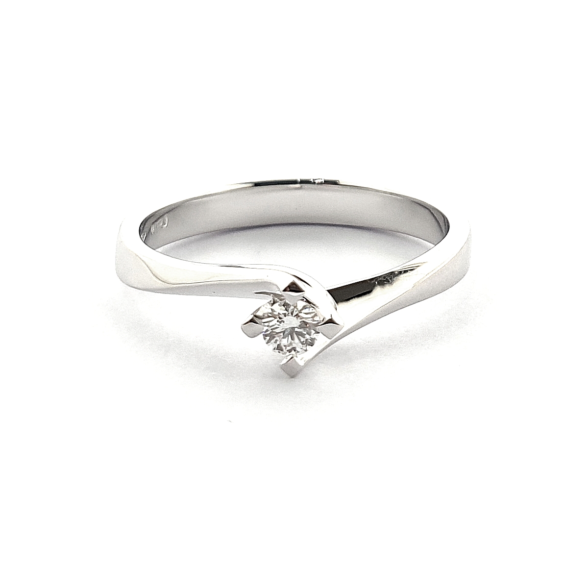 750 Mill. White Gold Ring with 0,08 Ct. F-Vs Diamond