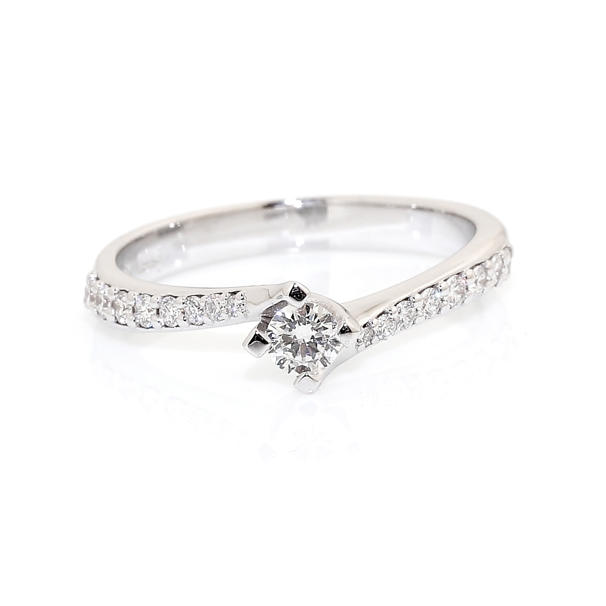750 Mill. White Gold Ring with 0,15+0,21 Ct. F-Vs Diamond