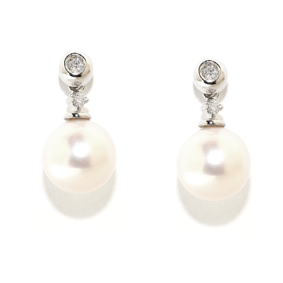 18 KT White Gold Earrings Pearls mm. 8 Diamonds Kt, 0,06